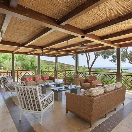 Six - Your Seaside Retreat At Salinedda
