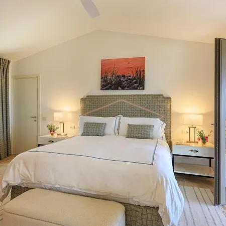 Six - Your Seaside Retreat At Salinedda Villa *