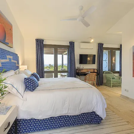 Six - Your Seaside Retreat At Salinedda Villa *